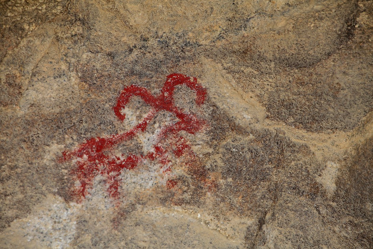 Indiaanse rotstekeningen van Noord-Amerika, toegevoegd in de jaren 50 voor de opnames van een western, Joshua Tree Nationaal Park, Californië, VS door Unknown