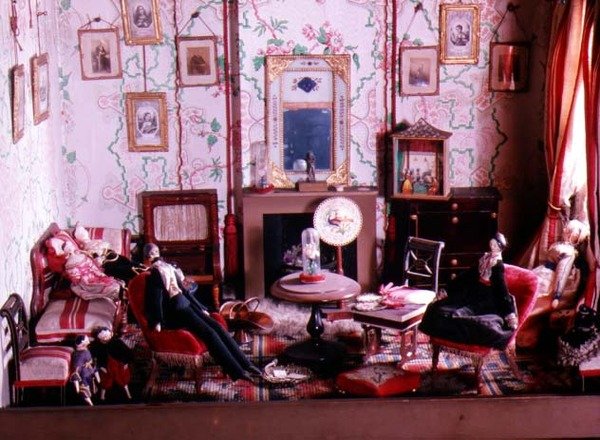 Salon uit een Victoriaans poppenhuis door English School