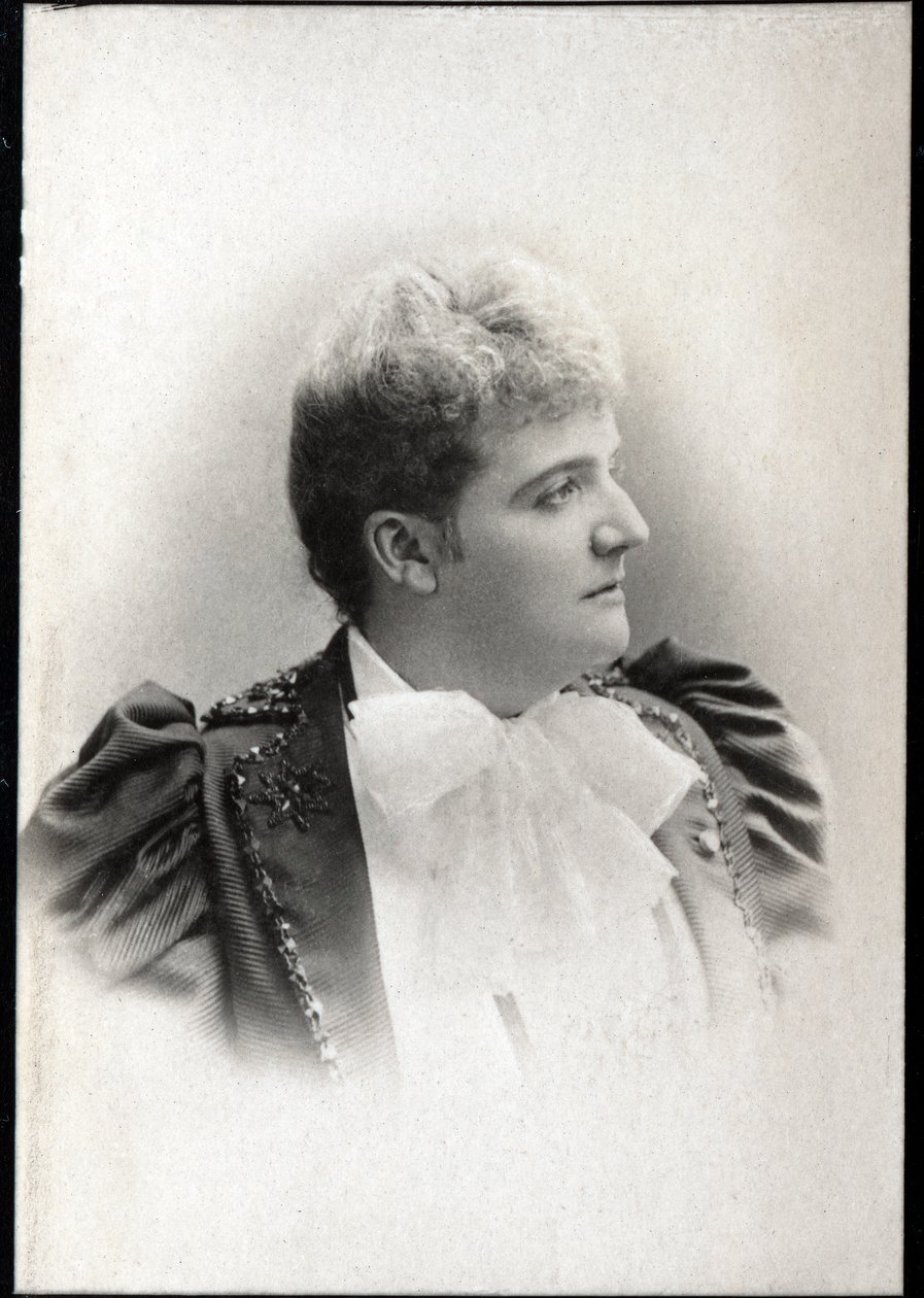 Portret van Augusta Mary Anne Holmes (Hermann Zenta) (1847-1903), Franse componist door French Photographer