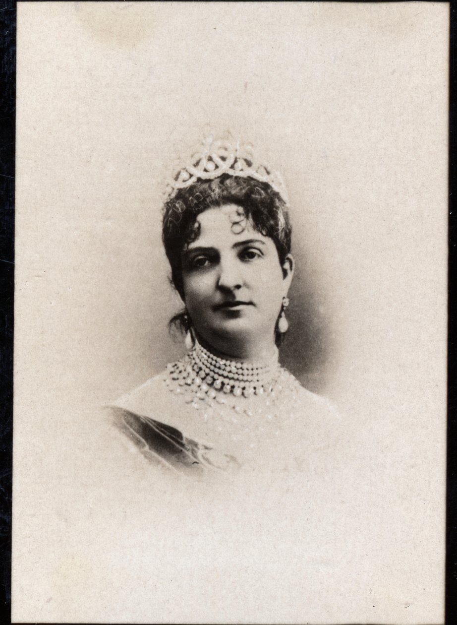 Portret van Margherita van Savoye (1851-1926), Koningin van Italië door French Photographer