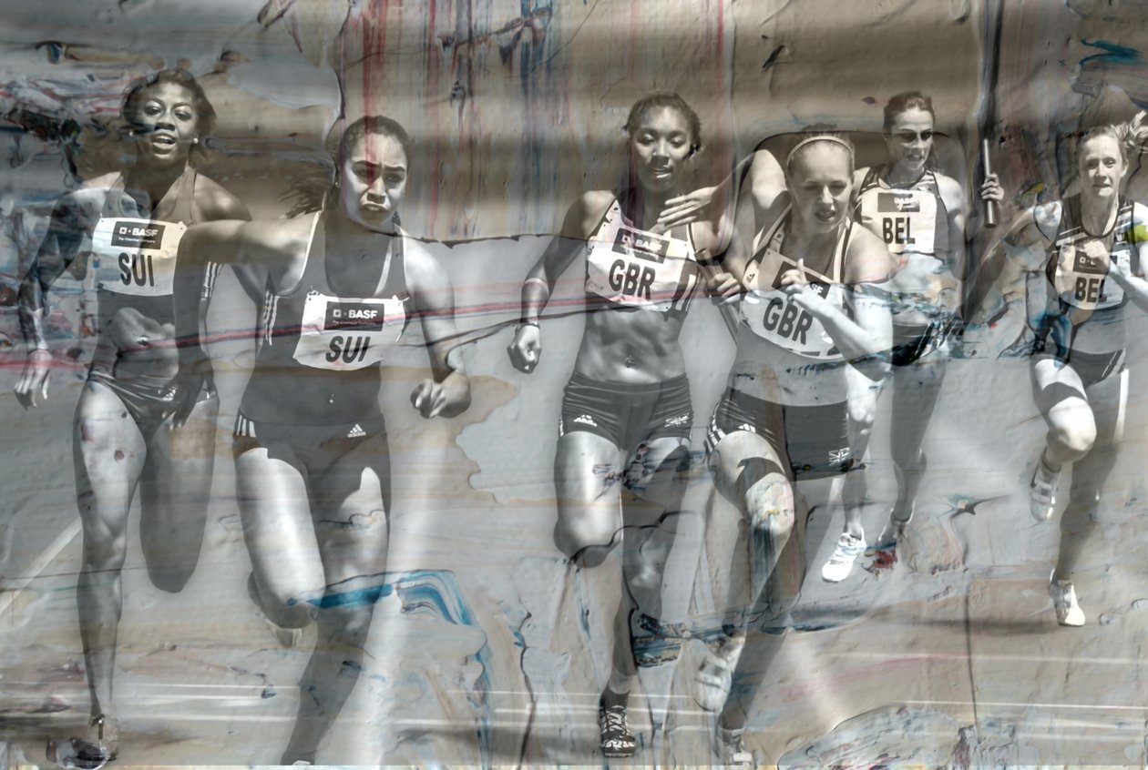 rennen naar de finish door Alex Caminker