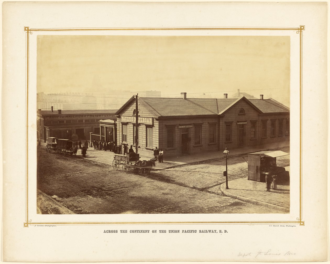 [Depot St. Louis, Missouri]. door Alexander Gardner