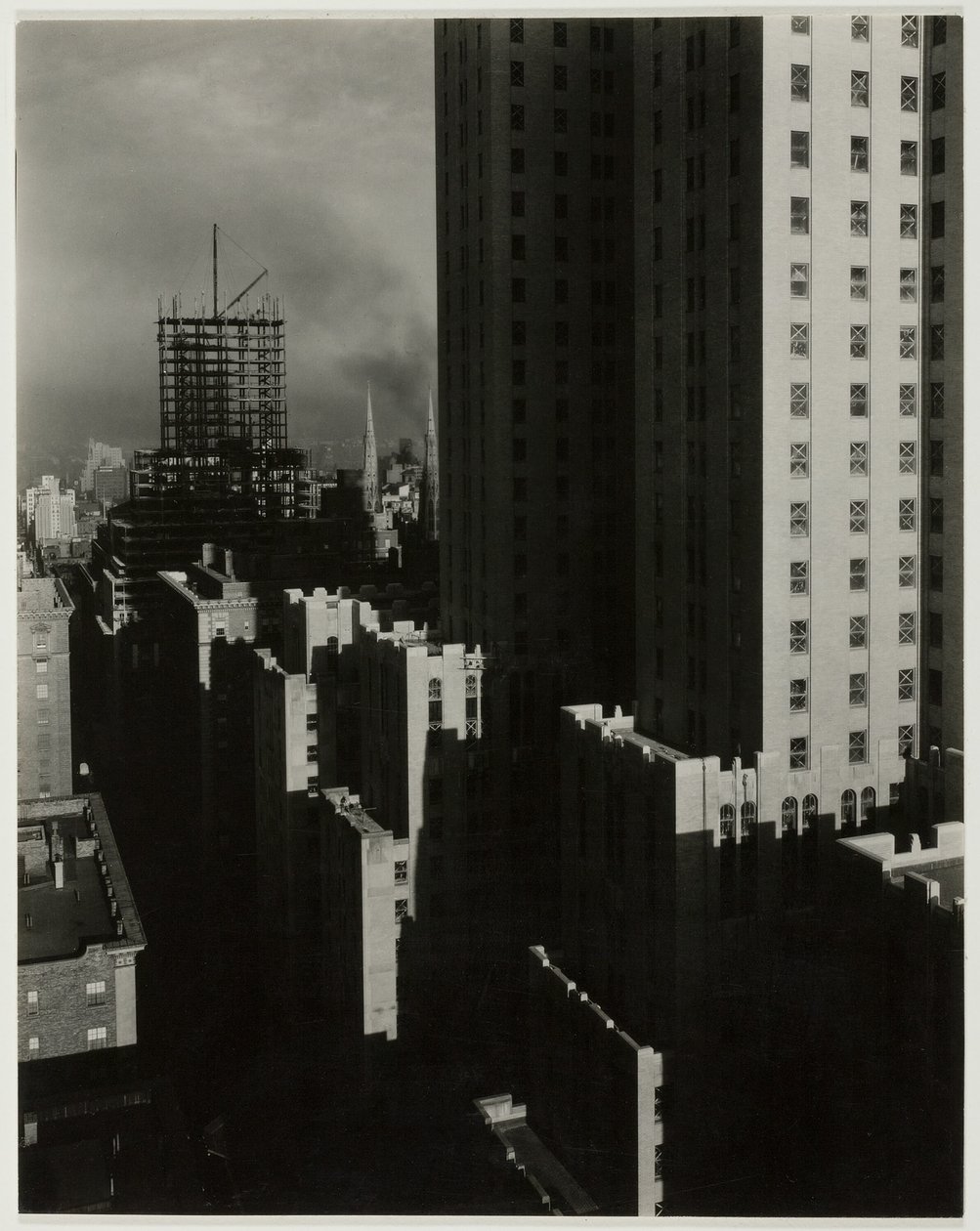 Vanuit mijn raam in het Shelton, West door Alfred Stieglitz