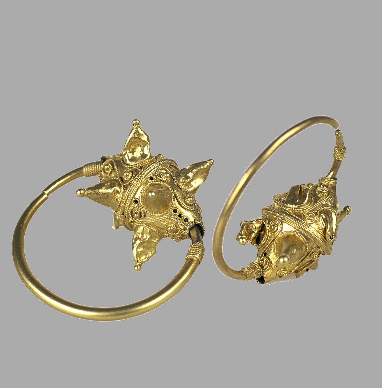 Gouden hanger Kolt door Ancient Russian Art