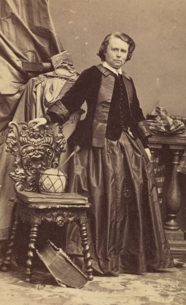 [Rosa Bonheur]. door Andre Adolphe Eugene Disderi