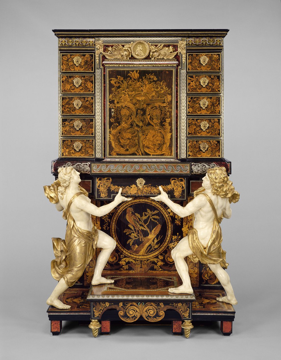 Kabinet op standaard met medaillons naar Jean Varin, ca. 1675-80 door Andre Charles Boulle