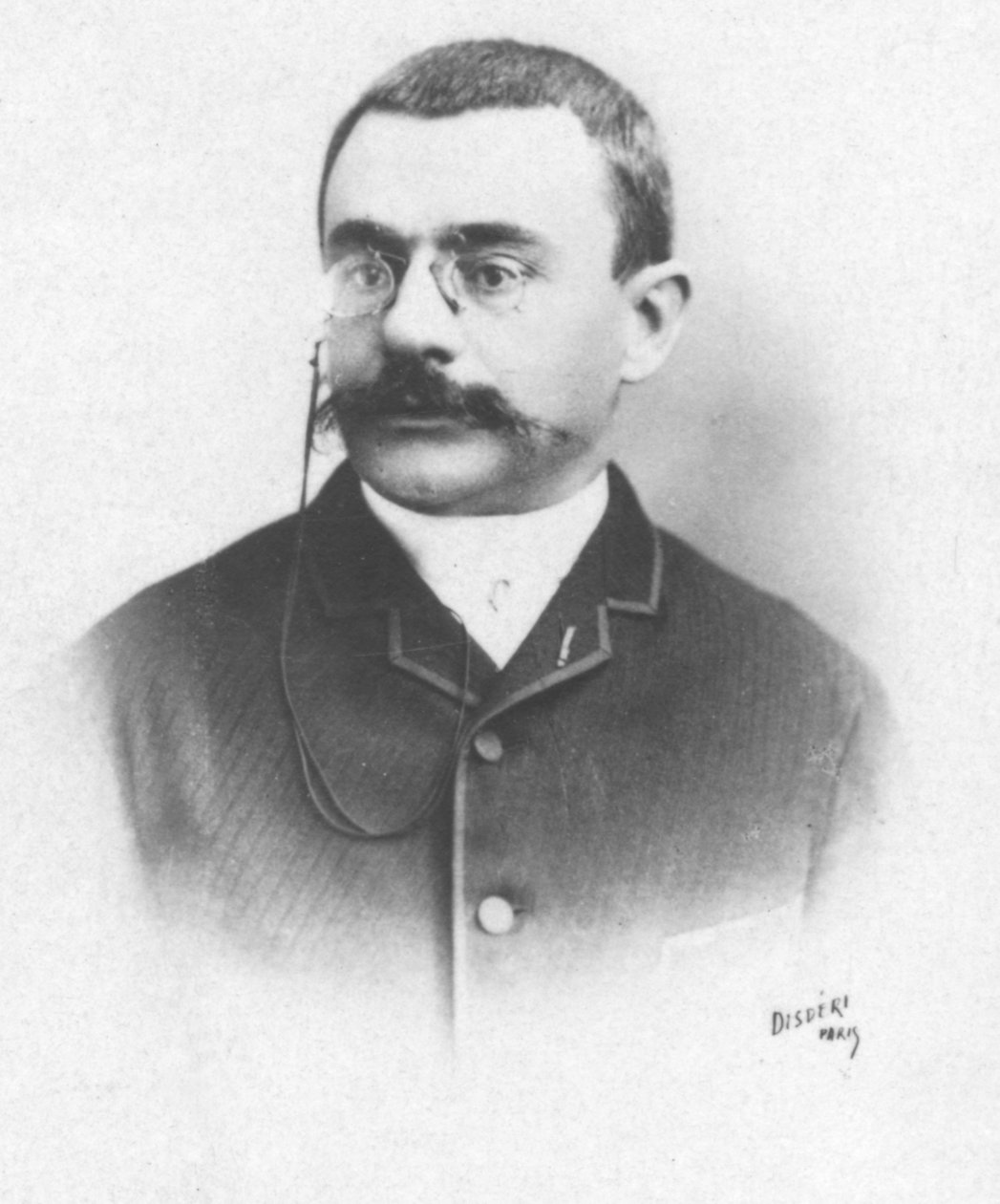 Delcasse, ca. 1893 door Andre Adolphe Eugene Disderi