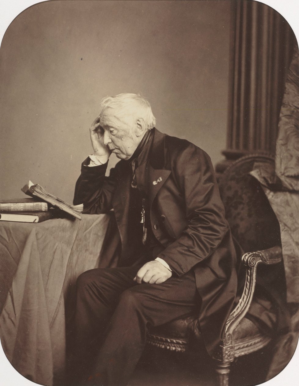 Onbekende mannelijke zitter, ca. 1860 door Antoine Samuel Adam Salomon