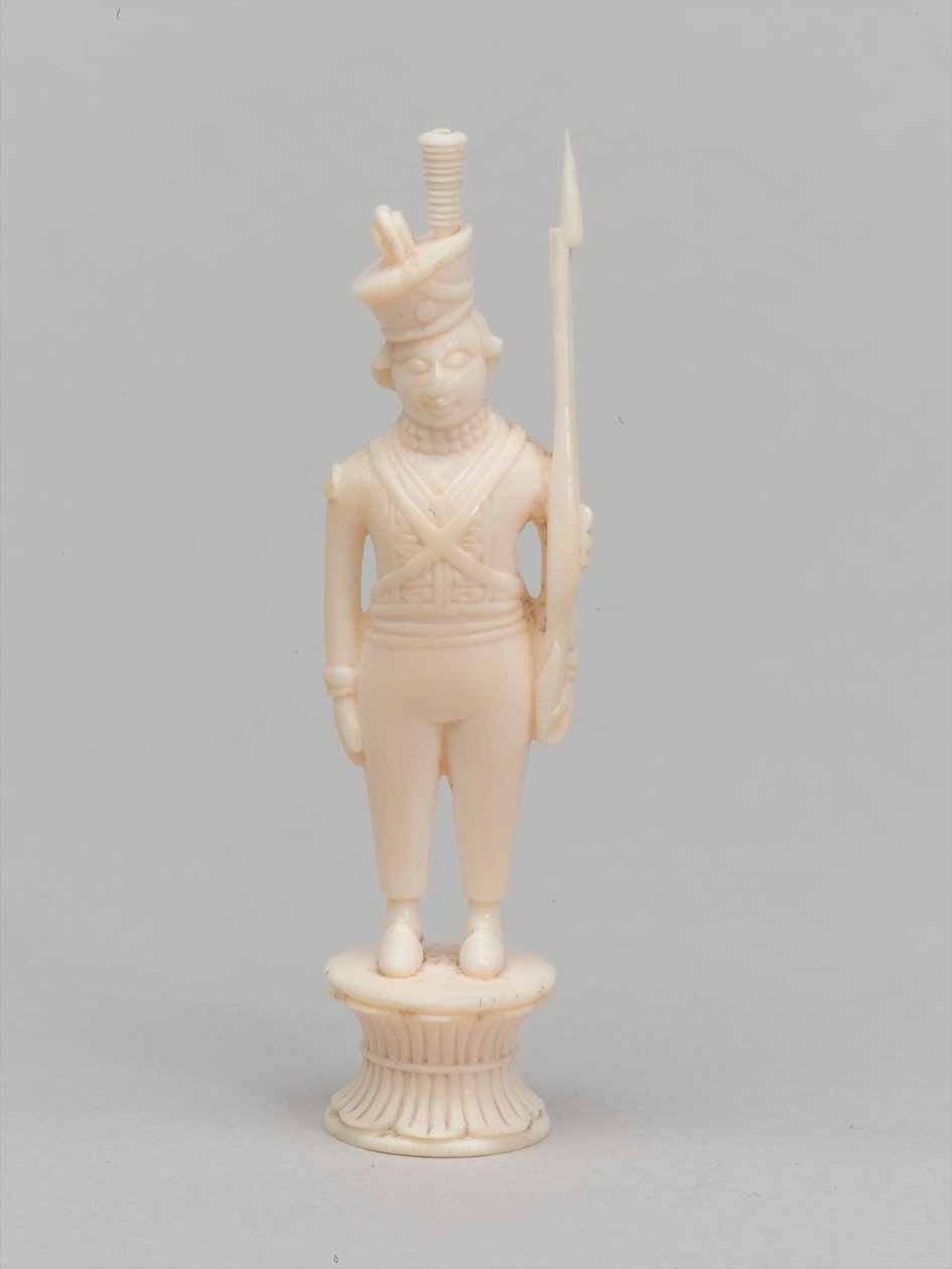 Witte pion, schaakstuk, India, circa 1820 door Antoine Verard
