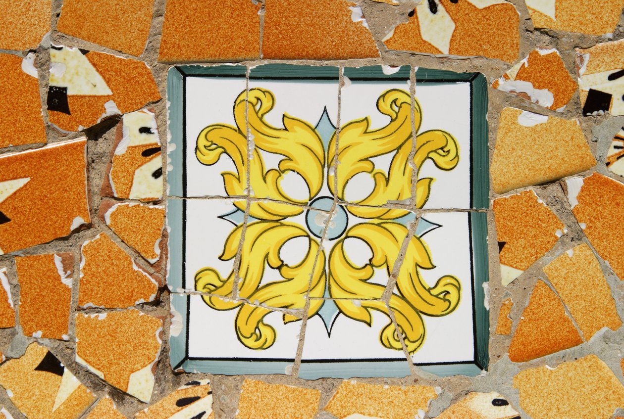 Keramische tegel, 1900-14 door Antonio Gaudi
