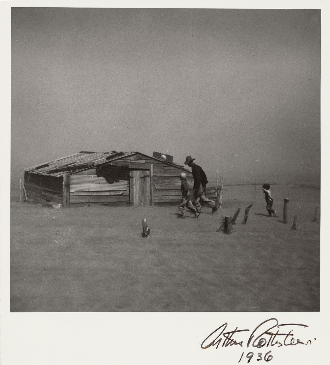 [Landschap met huis] door Arthur Rothstein