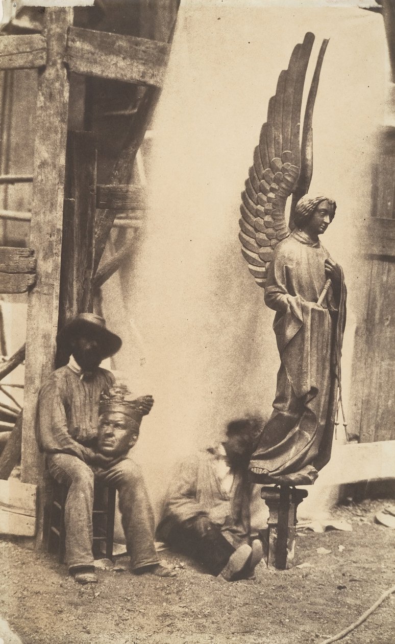[Engel van de Passie, Sainte-Chapelle, Parijs] door Auguste Mestral