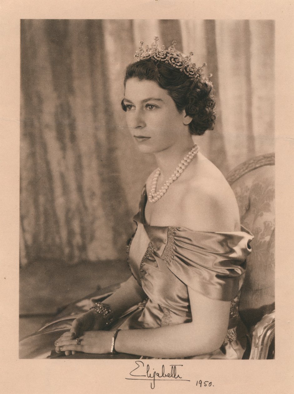 Elizabeth door Baron Sterling Henry Nahum