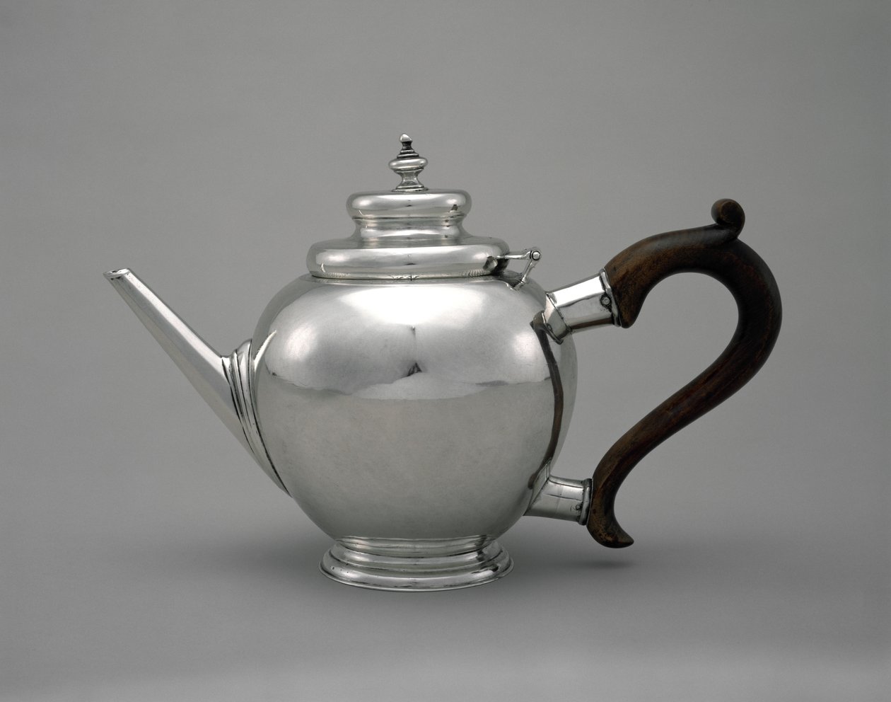 Theepot door Bartholomew Schaats