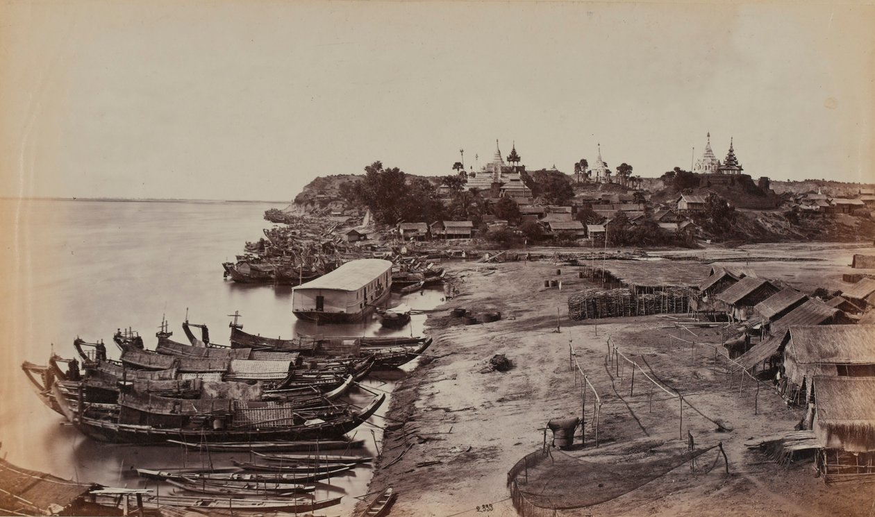Dorp aan de Irrawaddy door British Photographer