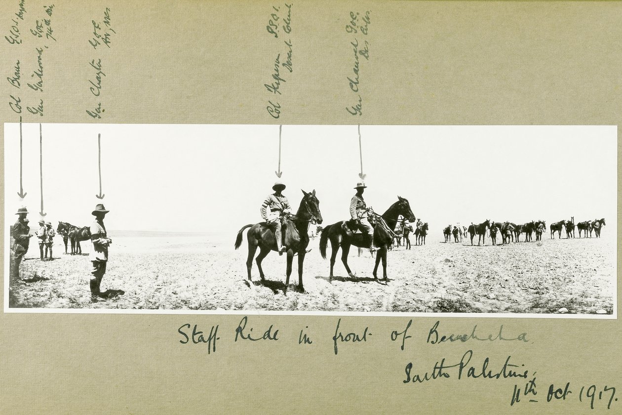 Stafrit voor Beersheba, Zuid-Palestina, oktober 1917 door Capt. Arthur Rhodes