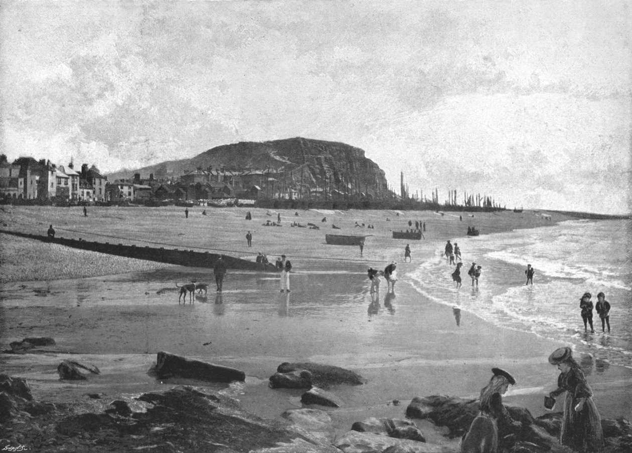 Hastings, oude stad en strand, ca. 1900 door Carl Norman