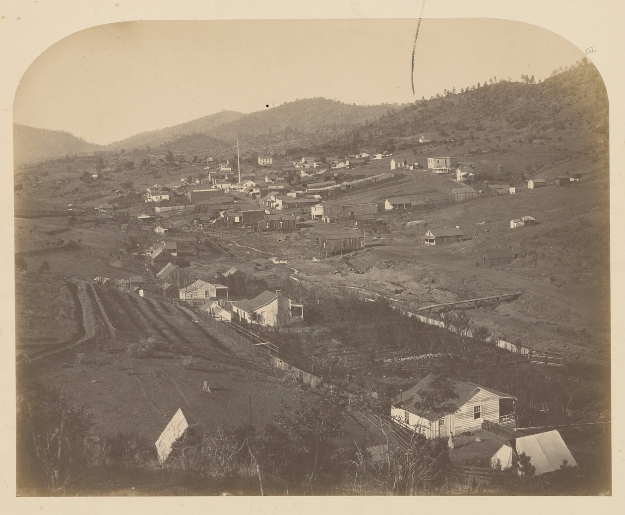 Mariposa - Oost door Carleton Watkins