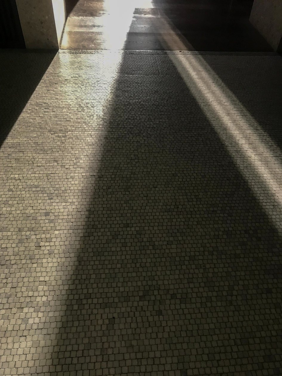 Compositie - Licht, 2021 (foto) door Cécile Jamet