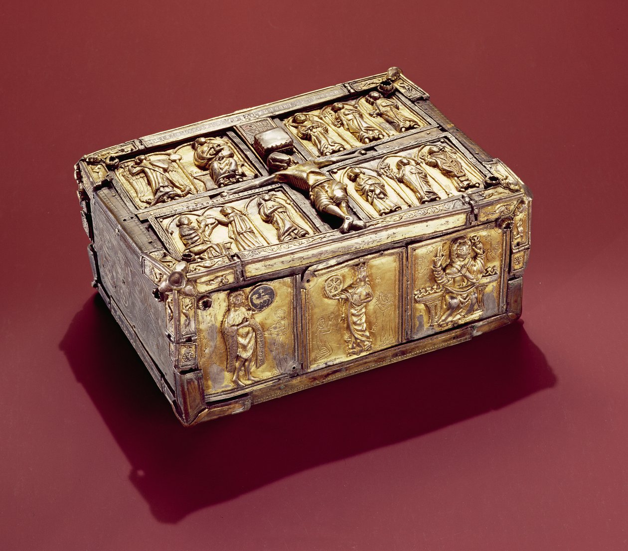 De Domnach Airgid boek schrijn, Clones, County Monaghan, 8e eeuw, verbouwd in c.1350 door Celtic