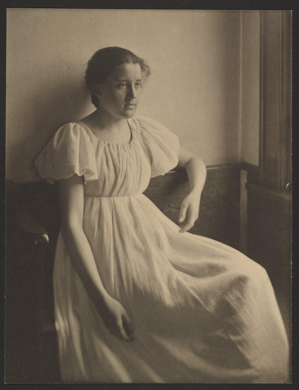 De witte jurk door Clarence H. White