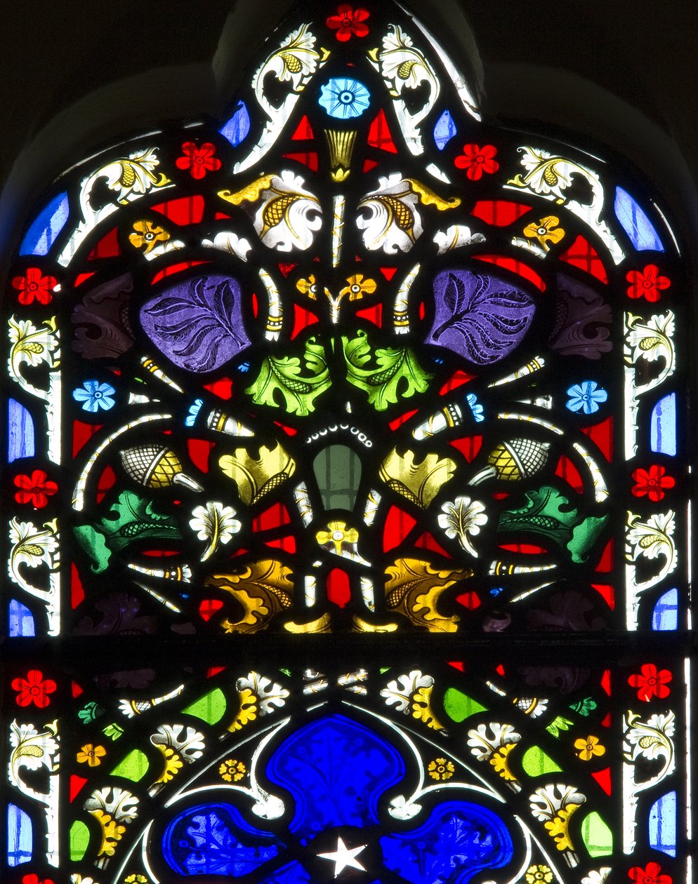 Bloemendetail, c.1858 door Clayton and Bell Clayton and Bell