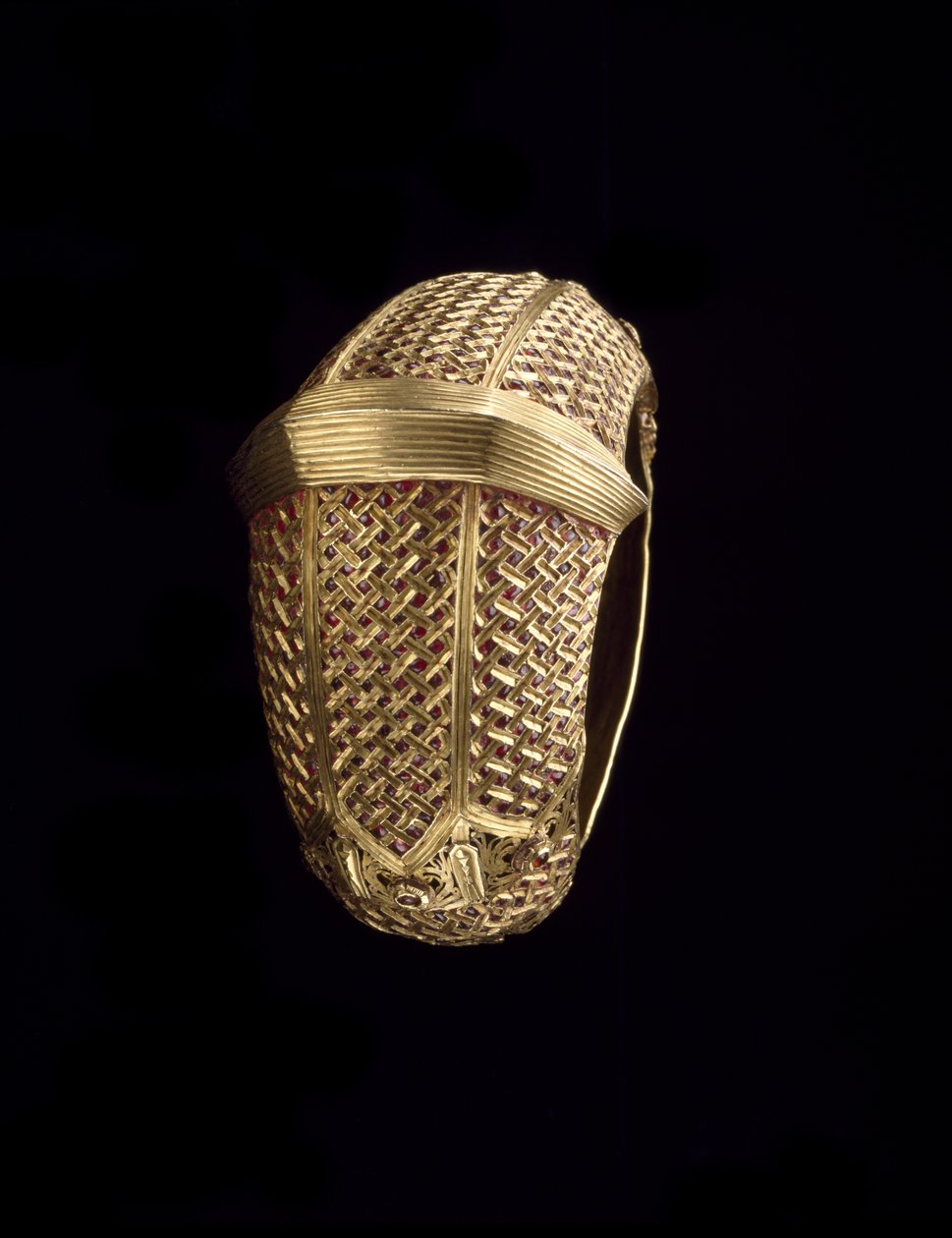 Armband, eind 19e-begin 20e eeuw (goud en robijnen) door Culture Minangkabau