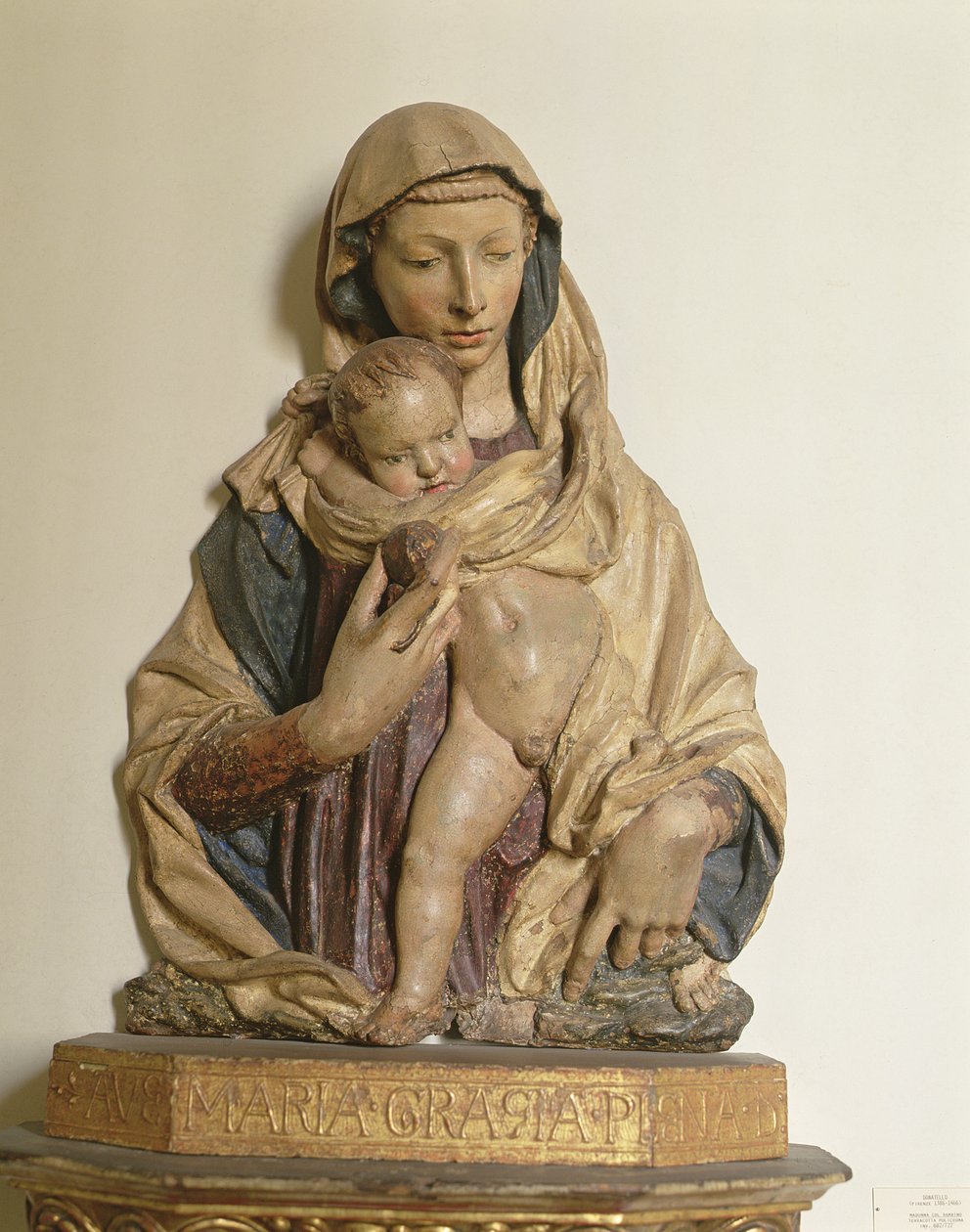Madonna en Kind (hout) door Donatello