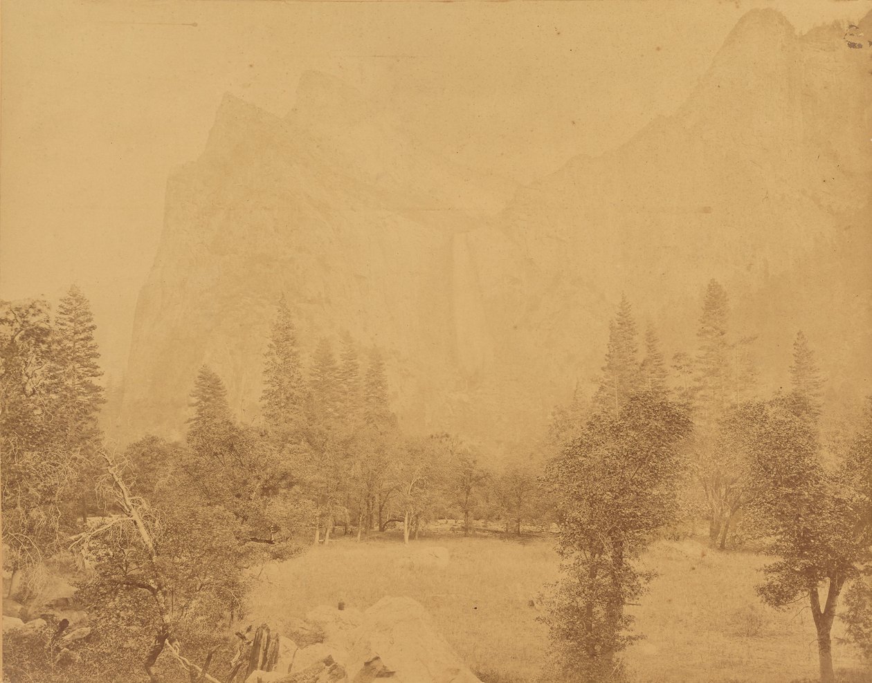 Pohona. Vallei van de Yosemite. door Eadweard J. Muybridge