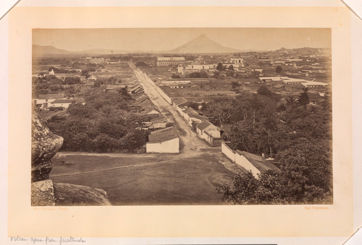 Vulkaan Agua uit Guatemala door Eadweard Muybridge