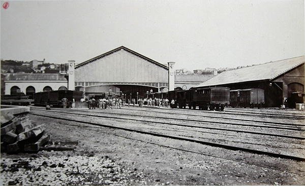 Gare de Perrache in Lyon door Edouard Denis Baldus