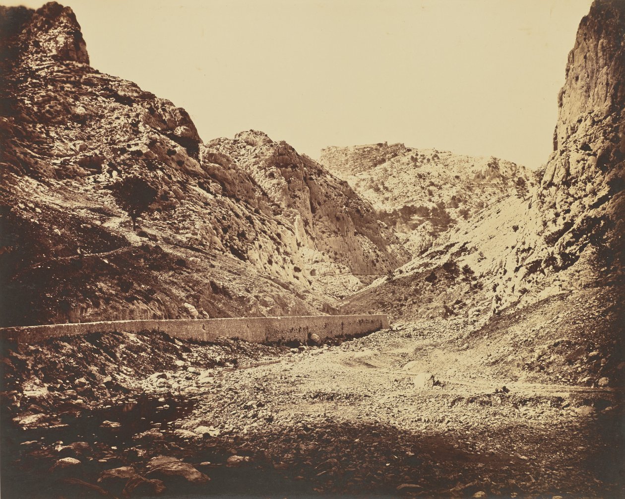 De kloven van Ollioules. door Édouard Baldus