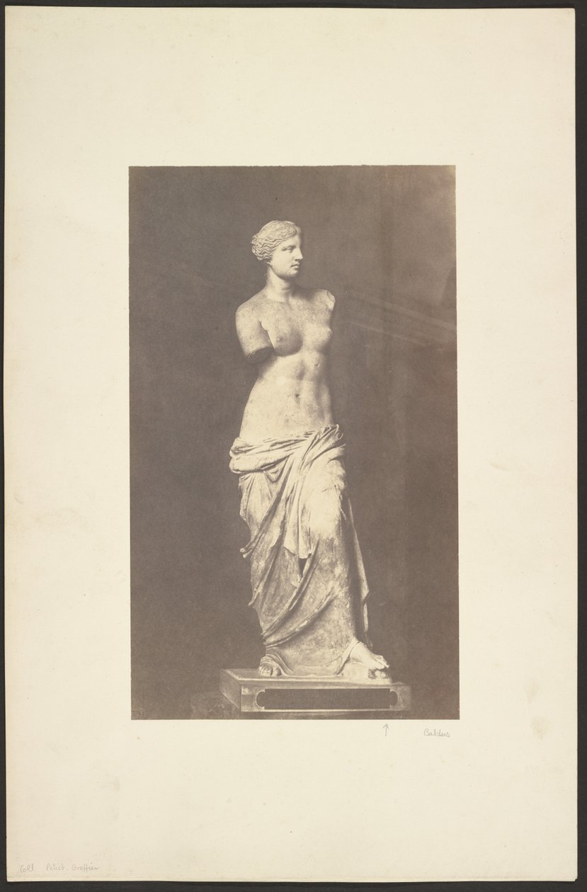 [Venus de Milo] door Édouard Baldus