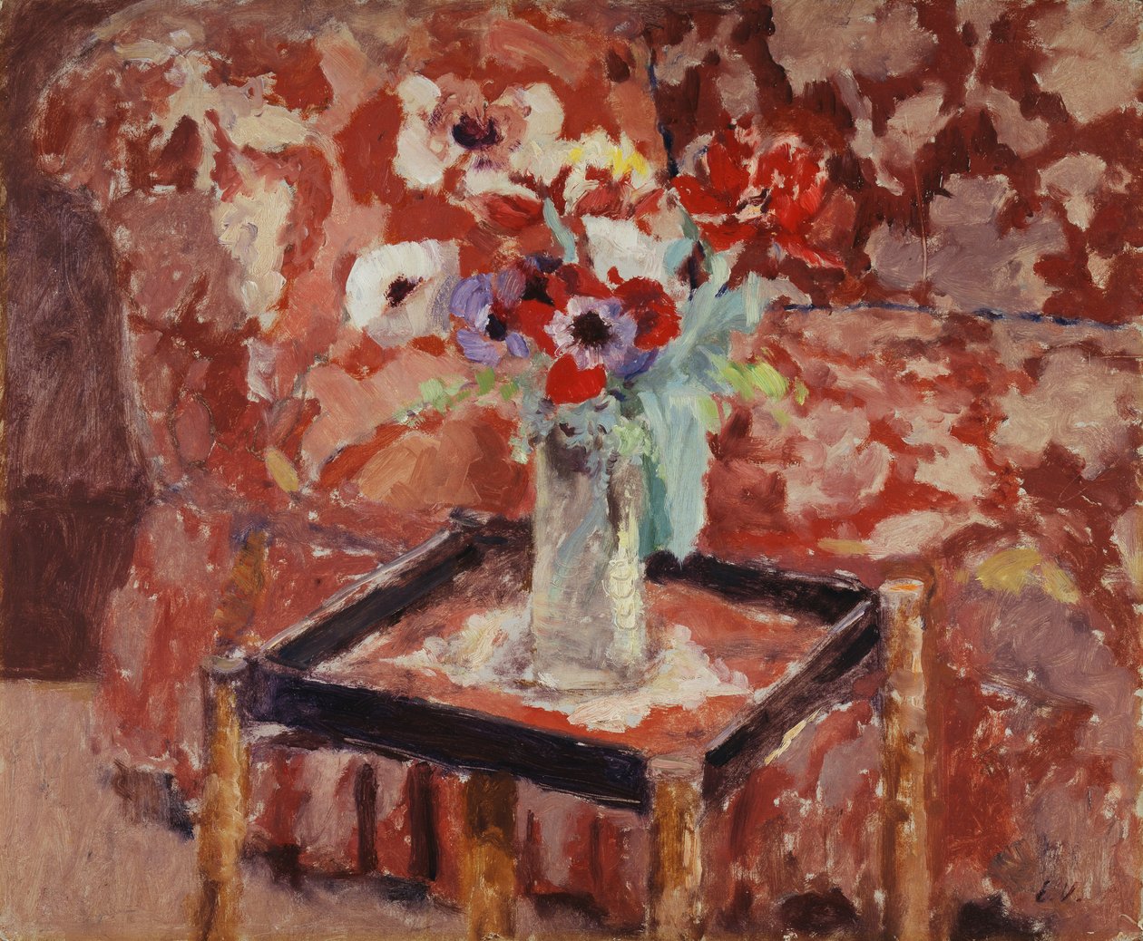 Vaas met anemonen op een tafel, ca. 1906 door Edouard Vuillard