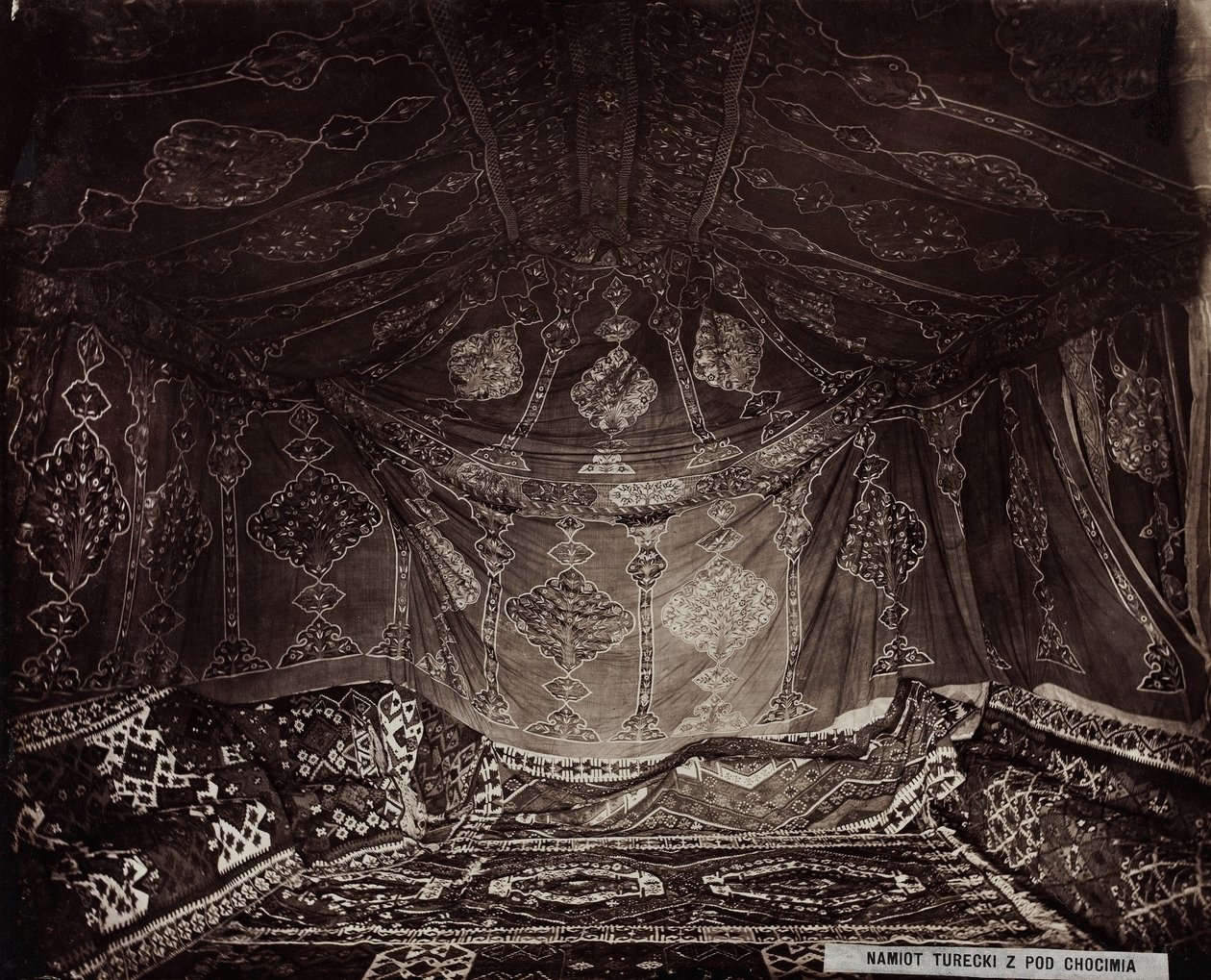 Turkse tent uit Khotyn door Edward Trzemeski