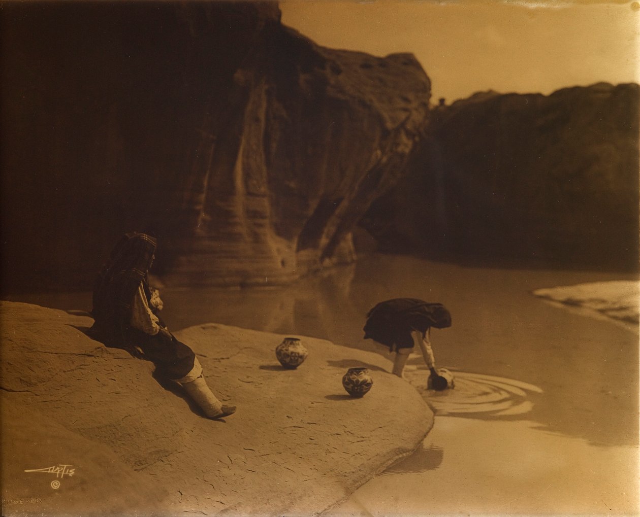 Bij de oude bron van Acoma door Edward S. Curtis