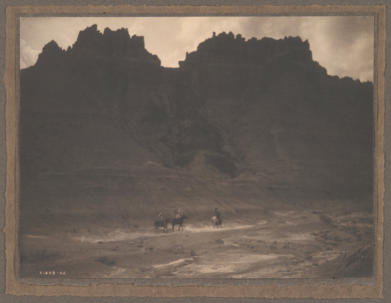 In de schaduw van de klif door Edward S. Curtis
