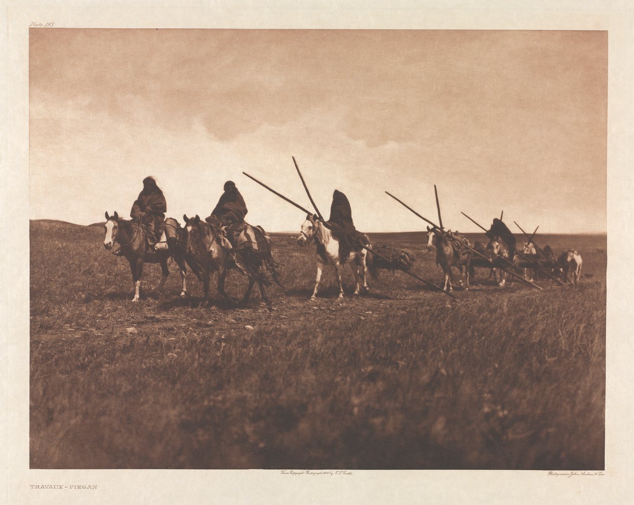 Portfolio VI, Plaat 193: Travaux--Piegan door Edward S. Curtis