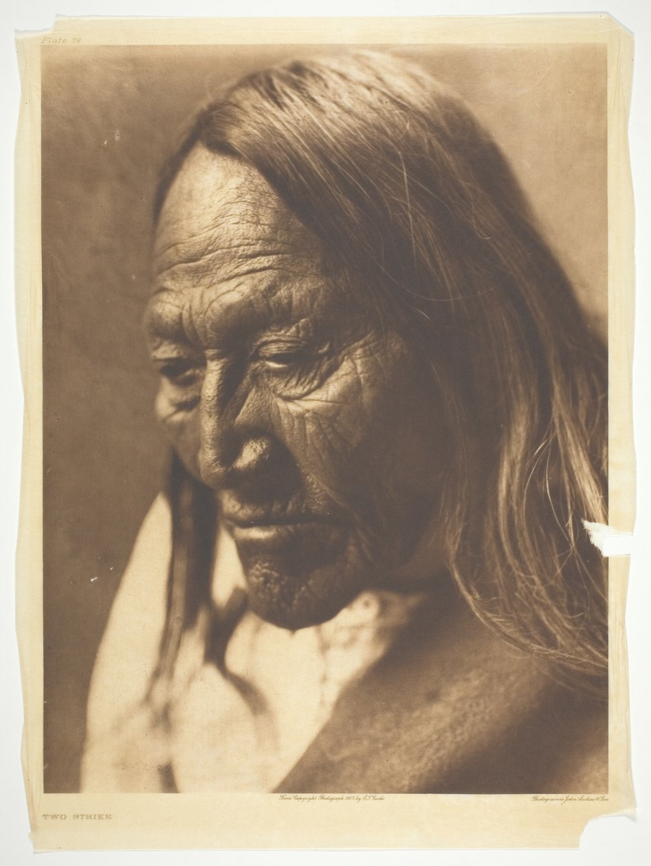 Two Strike door Edward S. Curtis