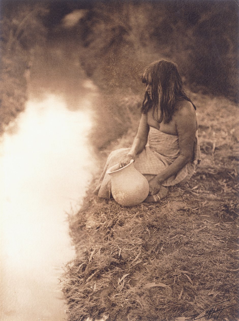 Maricopa Vrouw bij de Stroom door Edward Sheriff Curtis