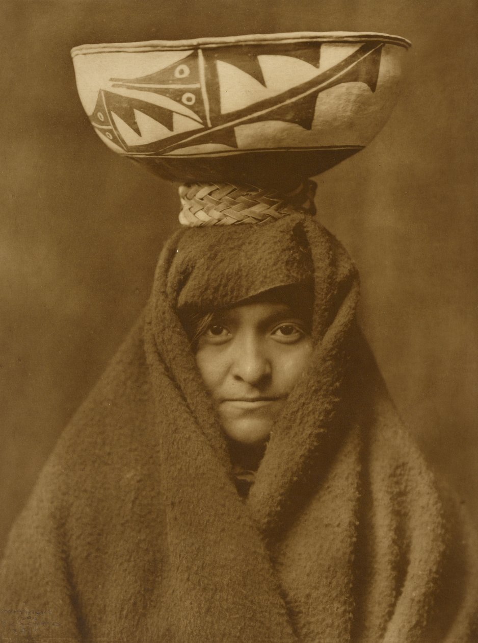 Zuñi Vrouw door Edward Sheriff Curtis