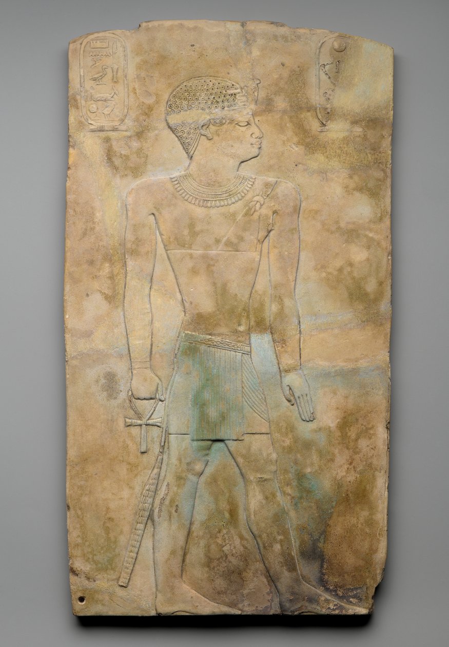Plaquette met verhoogd reliëf van Koning Iuput, ca.754-20 of 715 v.Chr. door Egyptian