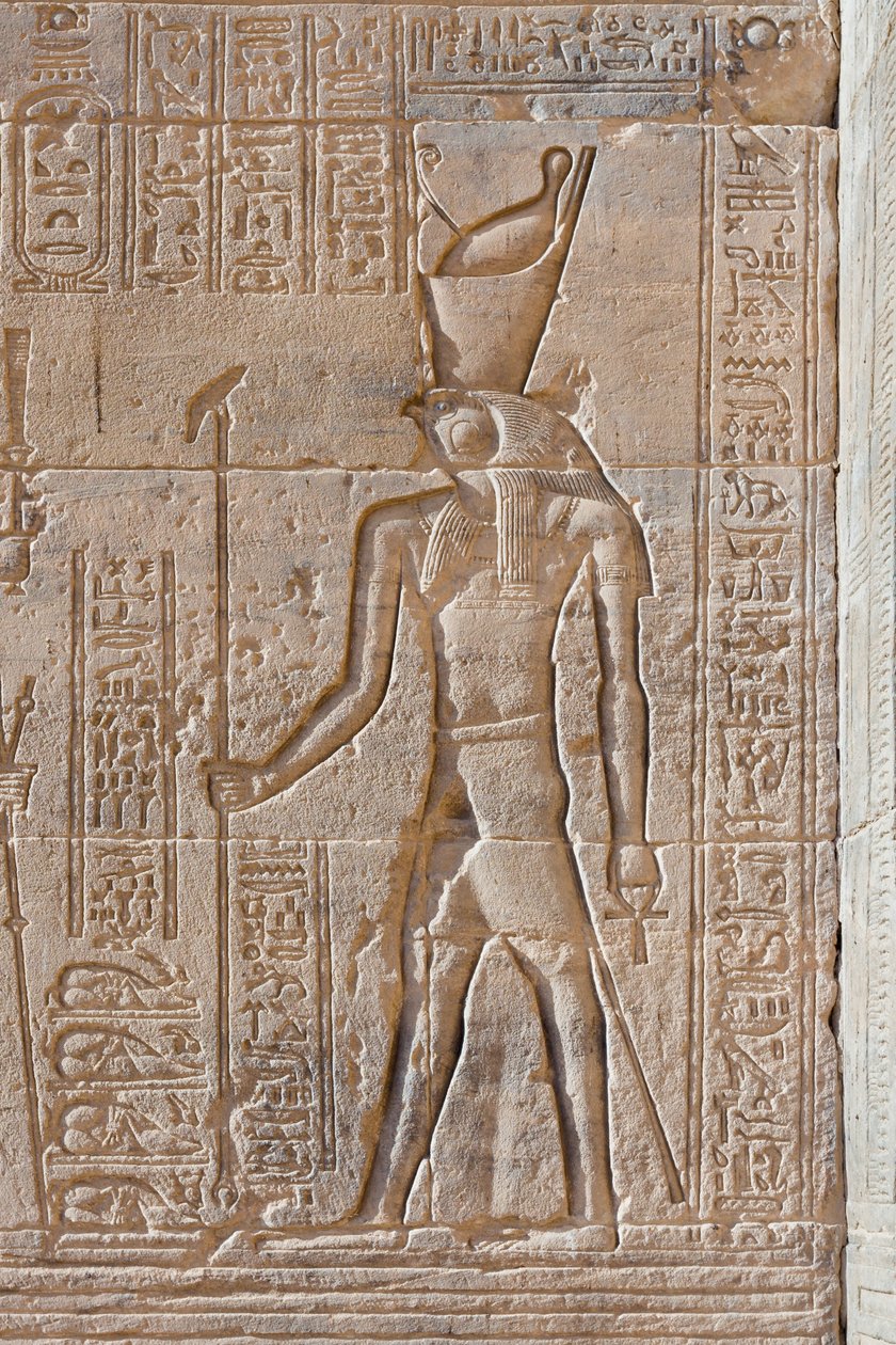 Reliëfs in de Philae tempel, Aswan, Egypte door Egyptian 30th Dynasty