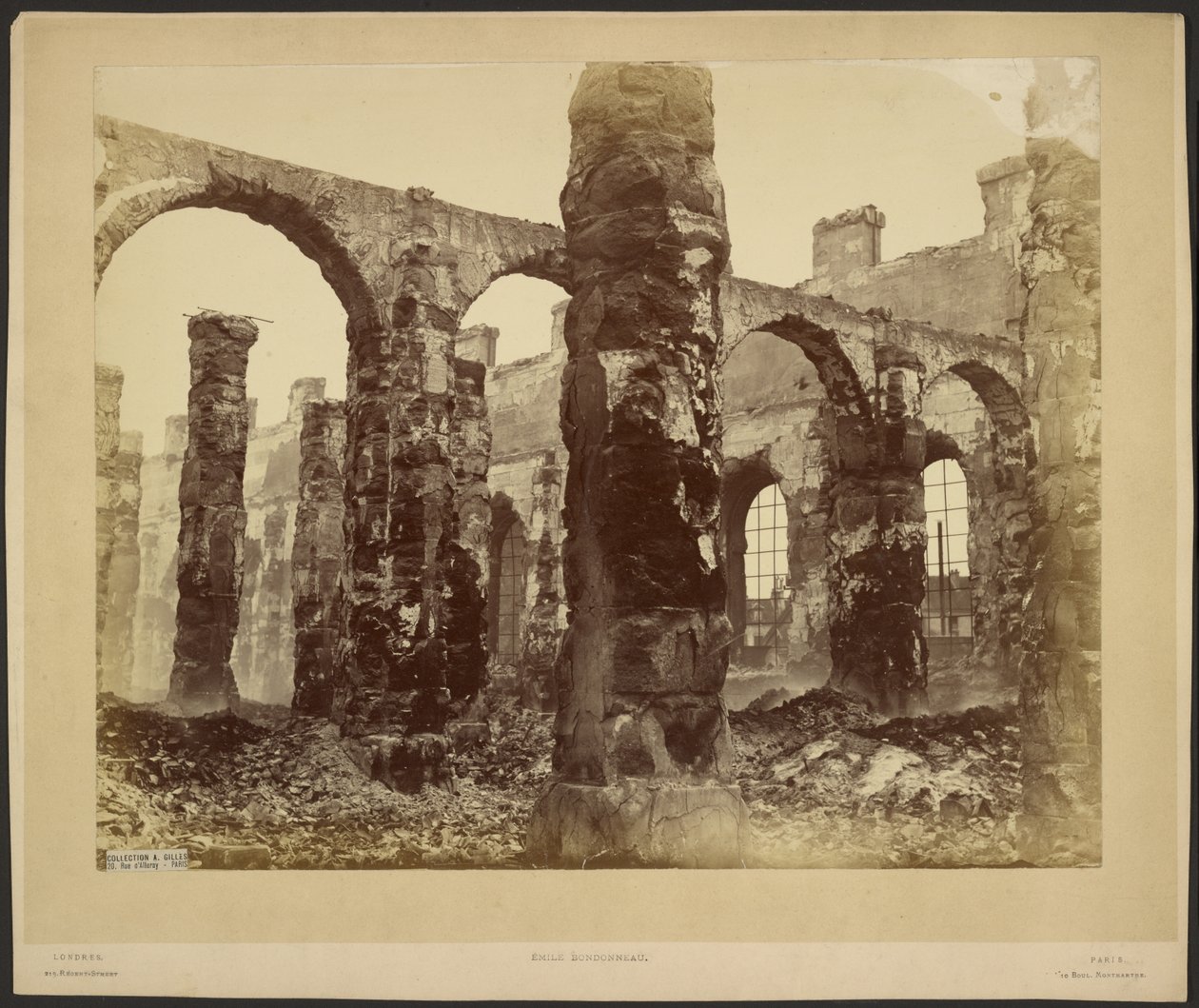 [Ruïnes van gebouwen]. door Emile Bondonneau