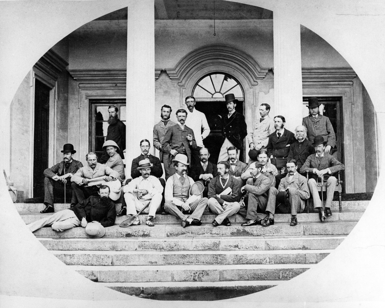 Een Groep Britse Legerofficieren, c.1870s door English Photographer
