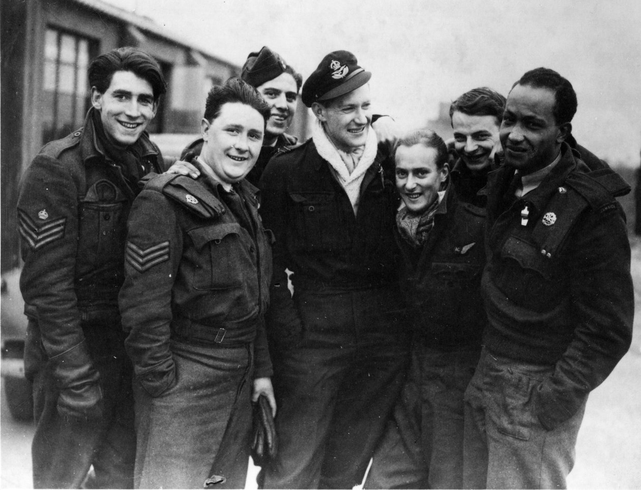 Een Lancaster Bomber Crew door English Photographer