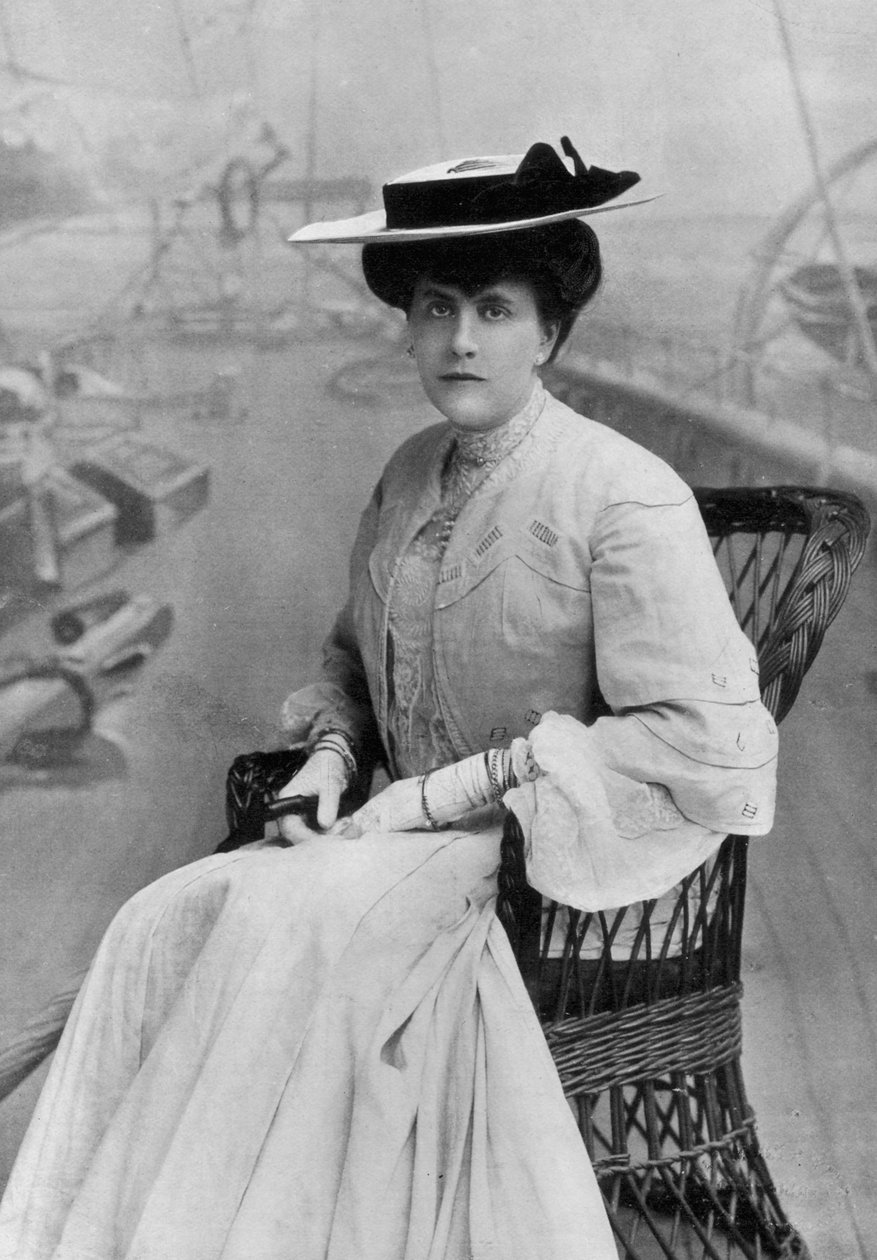 Alice Keppel, 1906 door English Photographer