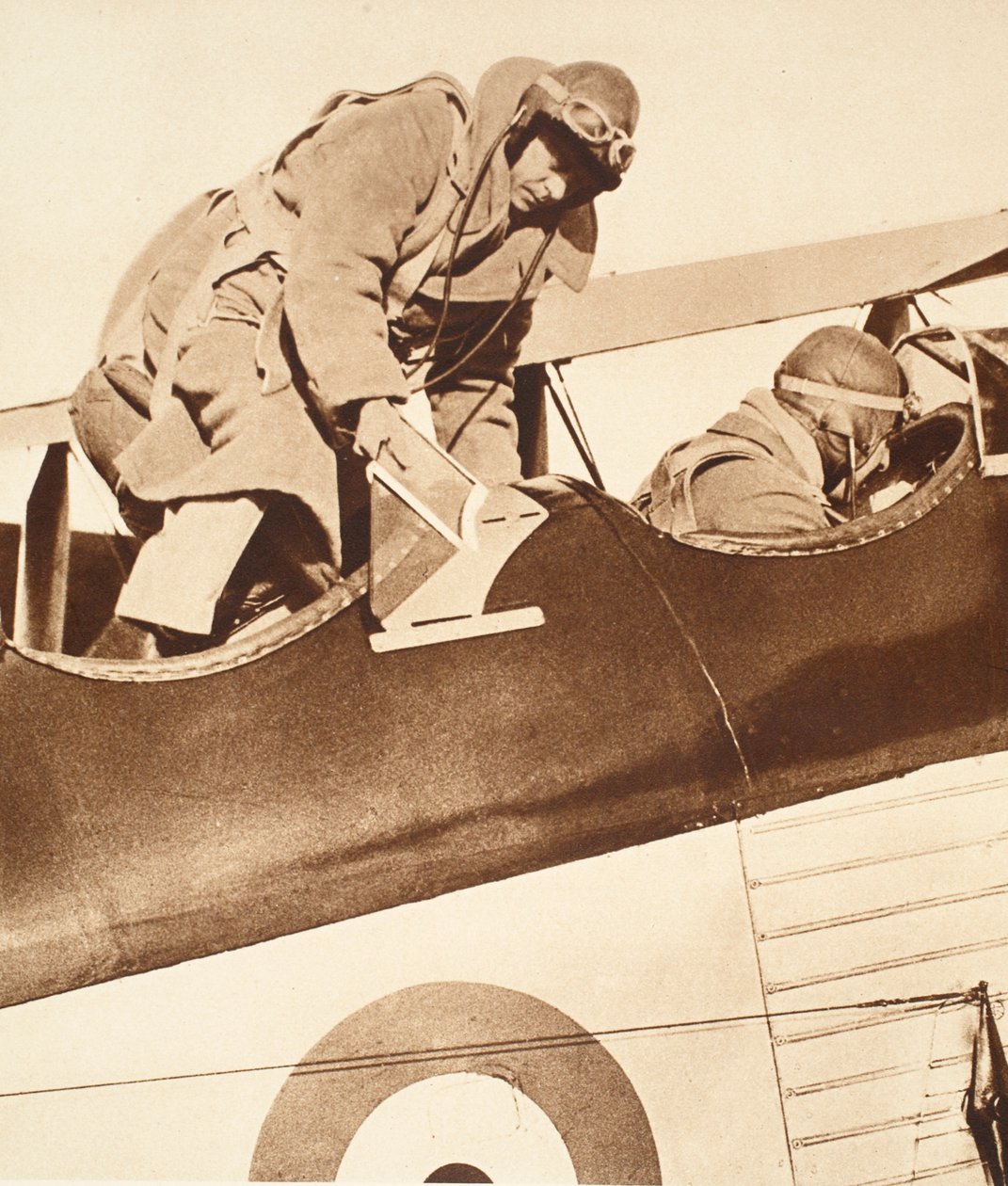 Koning Edward VIII: De eerste Britse koning die vloog door English Photographer