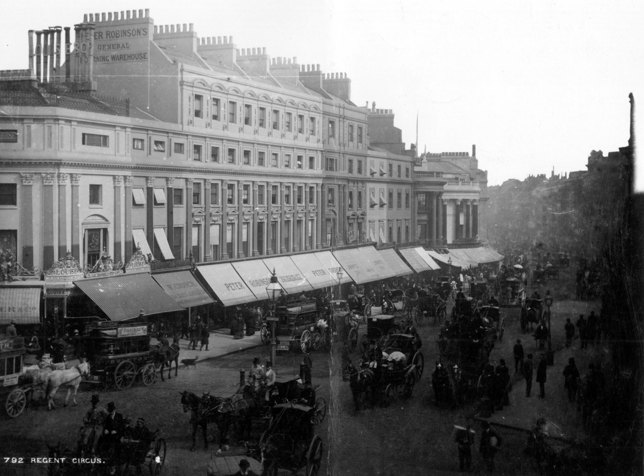 Regent Circus, Londen, ca. 1890 door English Photographer