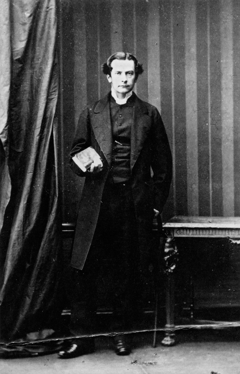 Ds. Charles Kingsley door English Photographer